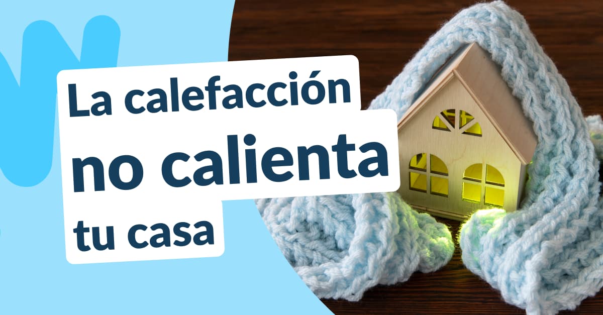 Casita de juguete arropada en una cobija